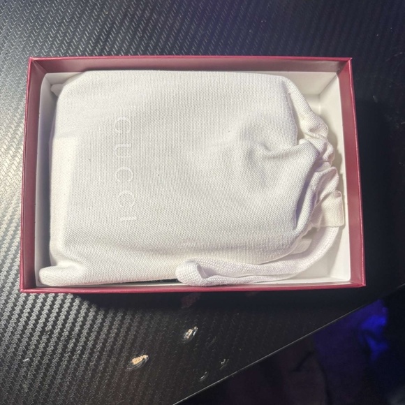 Gucci Wallet - Picture 8 of 10